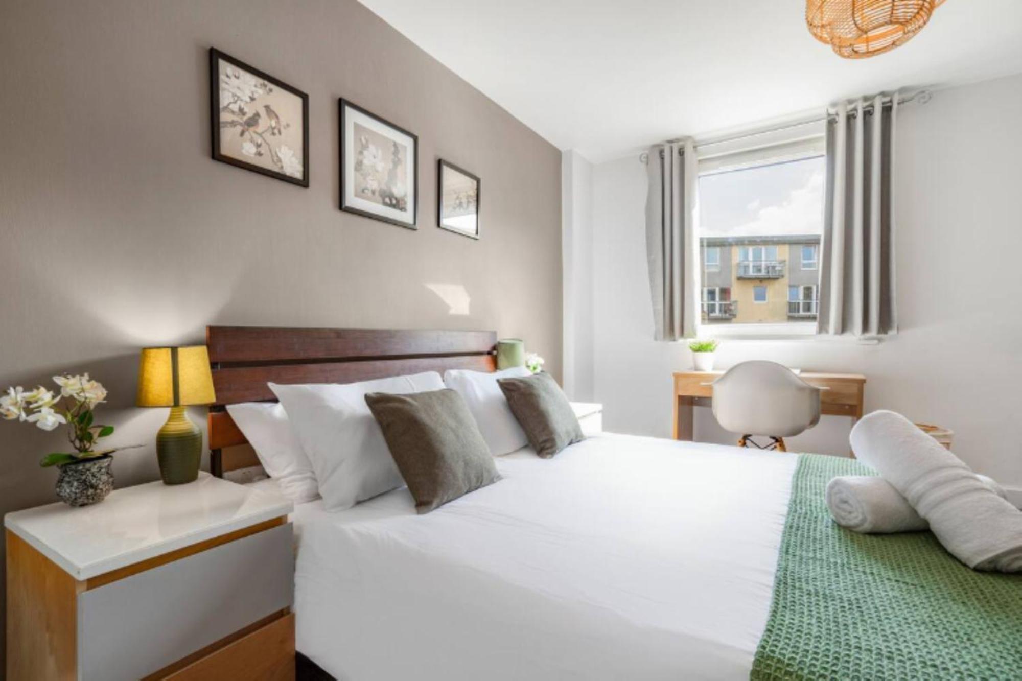Oriental Suite 2 Bed 2 Bath Netflix And Free Parking, Games- Maihom Birmingham Eksteriør billede