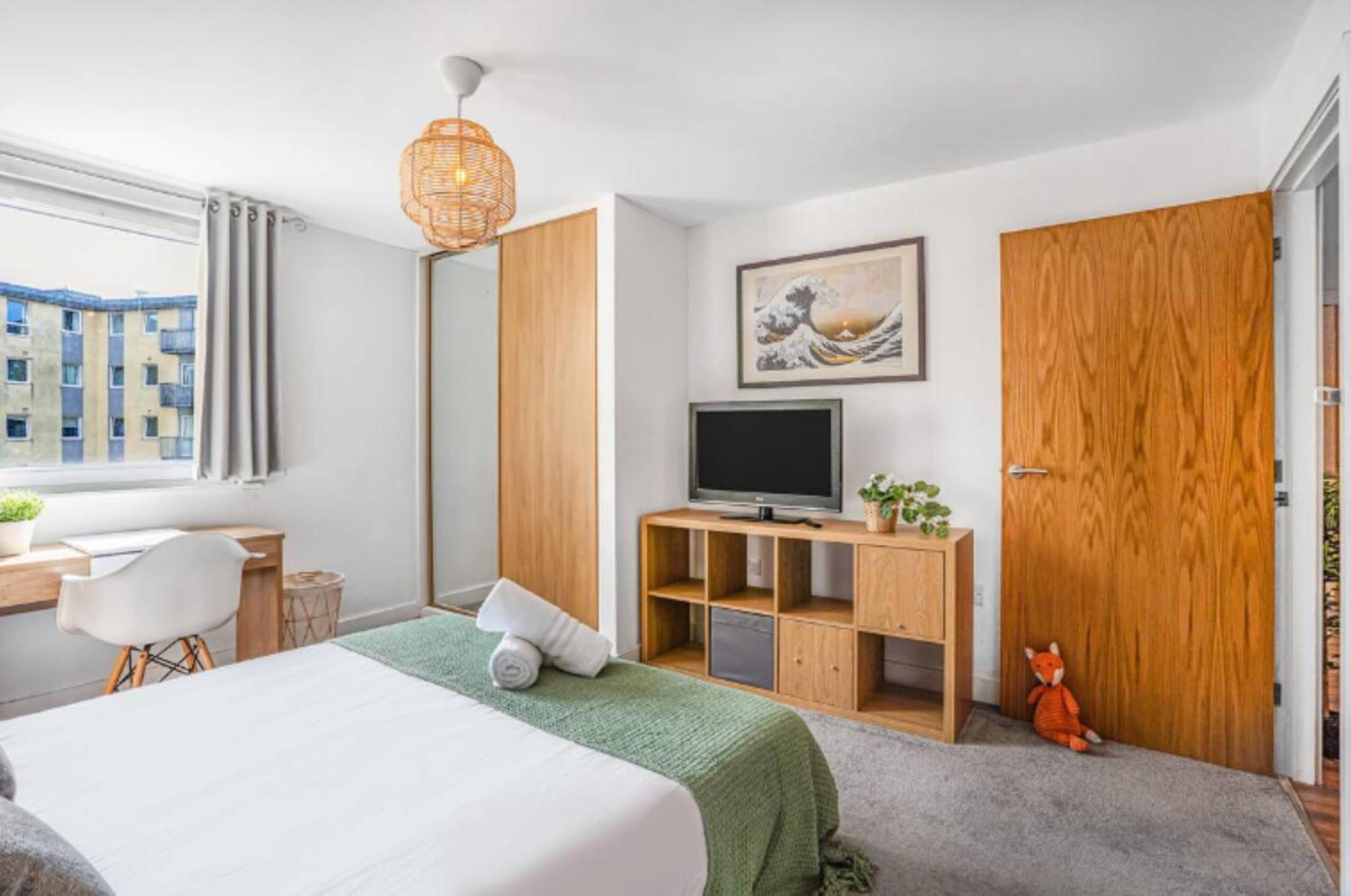 Oriental Suite 2 Bed 2 Bath Netflix And Free Parking, Games- Maihom Birmingham Eksteriør billede