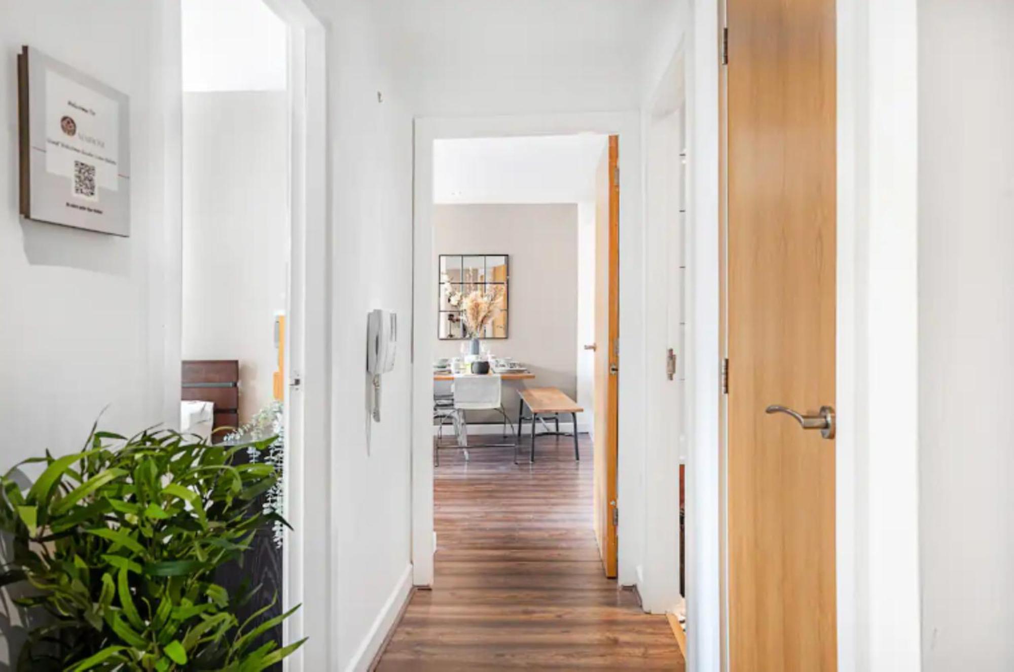 Oriental Suite 2 Bed 2 Bath Netflix And Free Parking, Games- Maihom Birmingham Eksteriør billede