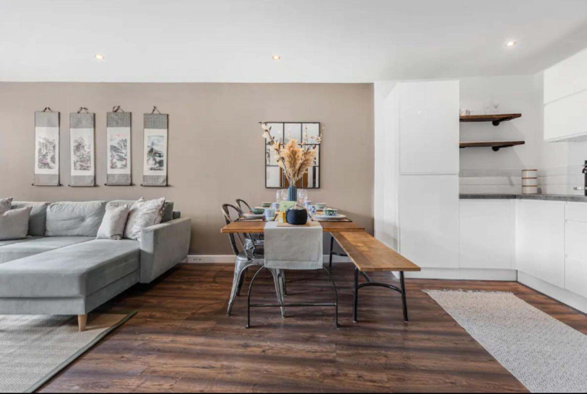 Oriental Suite 2 Bed 2 Bath Netflix And Free Parking, Games- Maihom Birmingham Eksteriør billede