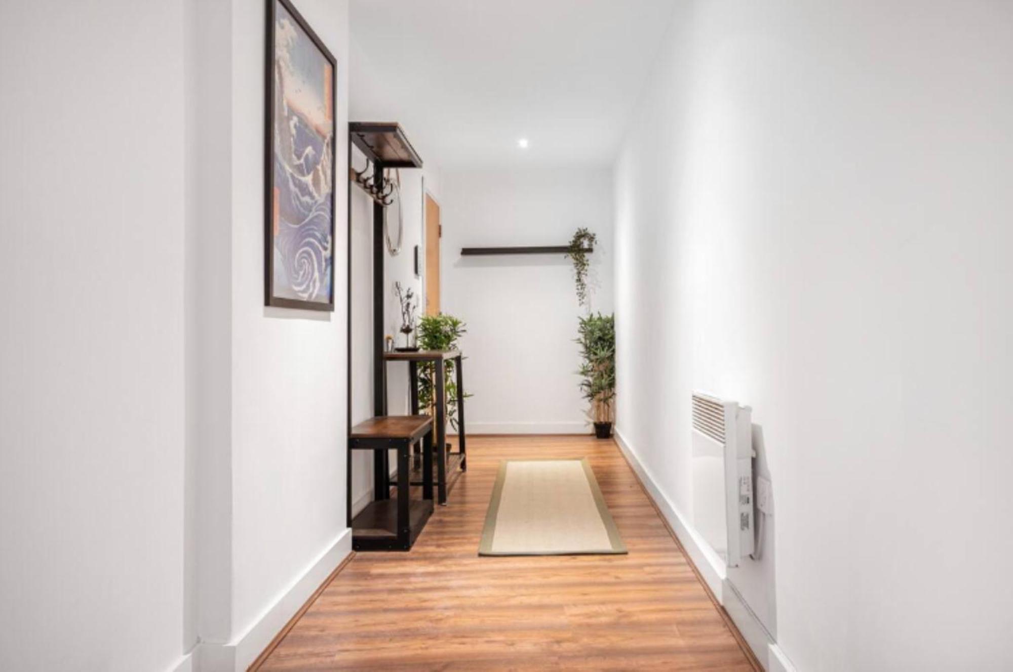 Oriental Suite 2 Bed 2 Bath Netflix And Free Parking, Games- Maihom Birmingham Eksteriør billede